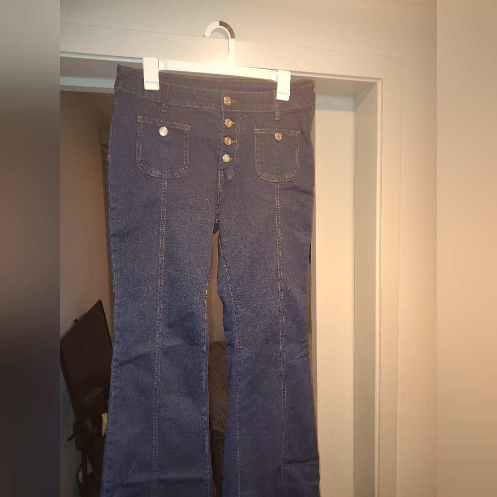 Wide leg jeans